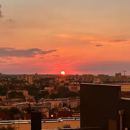 Rooftop Sunset Lover Cachan