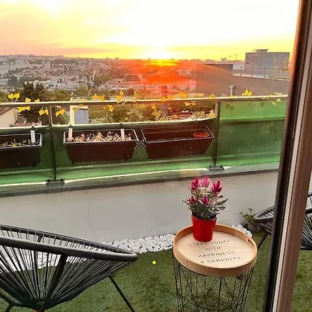 Апартаменты Rooftop Sunset Lover *